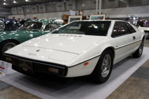 ロータス・エスプリ
