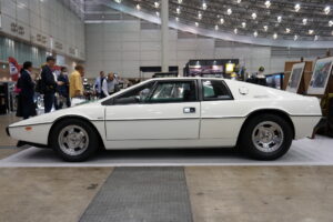 ロータス・エスプリ